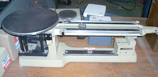 O'HAUS Heavy duty triple beam balance,