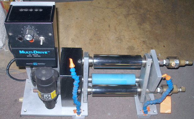 Chill Roll Stand, 7" wide rolls x 2" diameter.