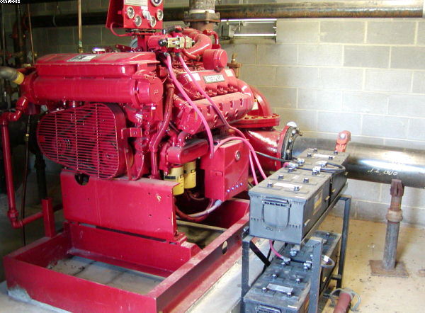 CATERPILLAR Diesel Engine Fire Pump, 1998 yr, 250 hp, 3000 gpm.